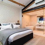 Mohom - Berges Du Rhône Appartement