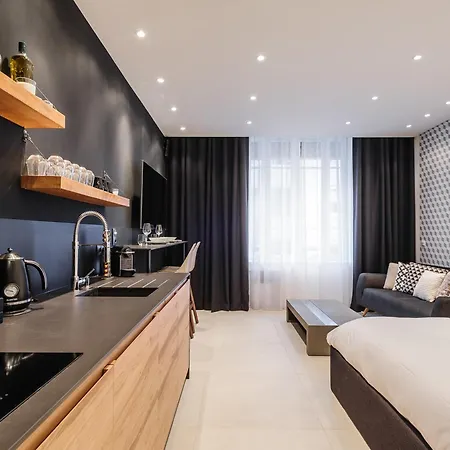 Mohom - Berges Du Rhone Apartment *